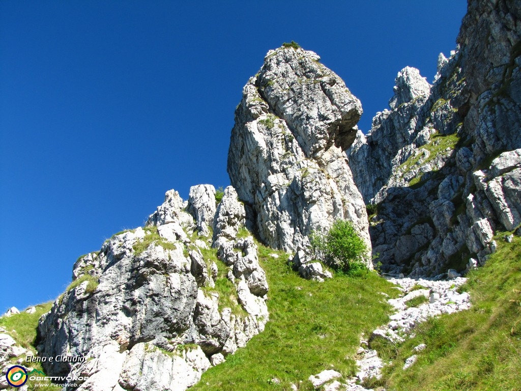 07 Qui parte la ferrata Pesciola.JPG